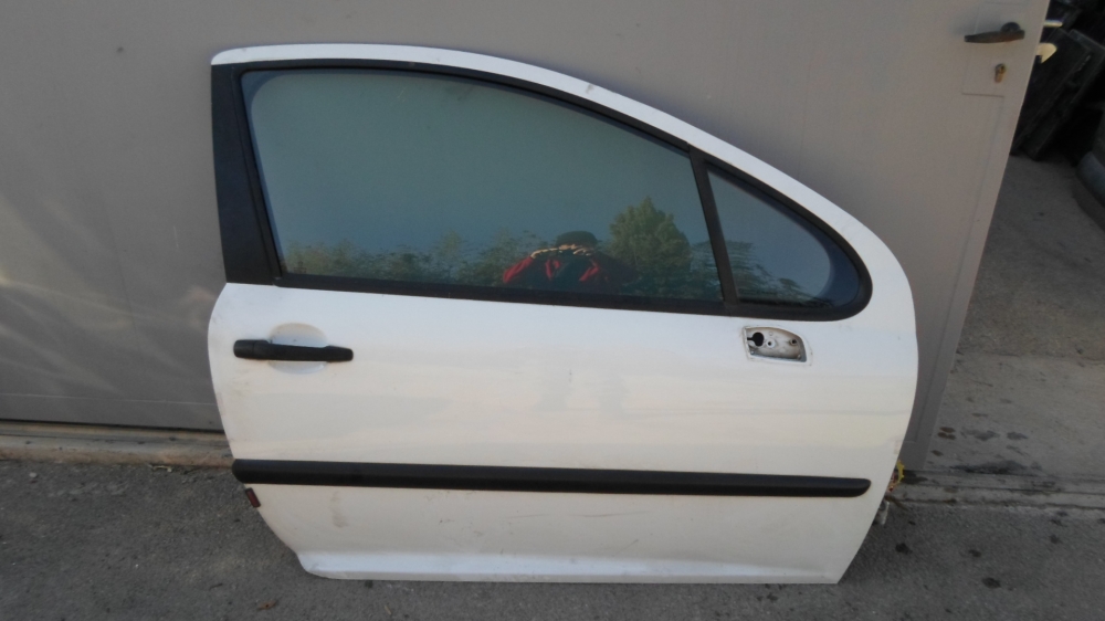 Porte avant droite